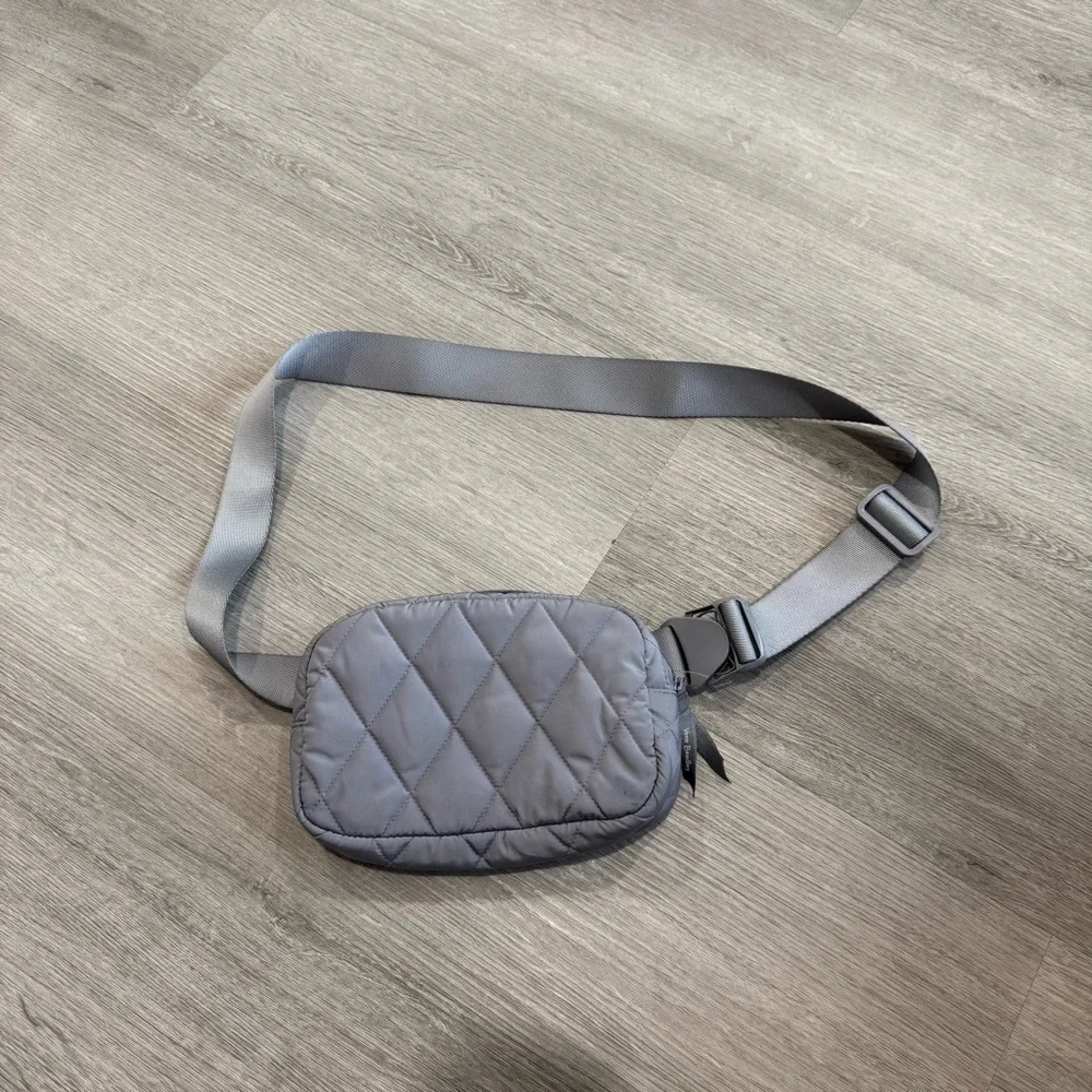 Vera Bradley Quilted Crossbody Bag in Gray